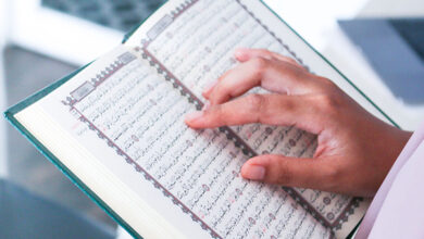تفسير القرآن الكريم في ظل تحديثات اللغة العربية
